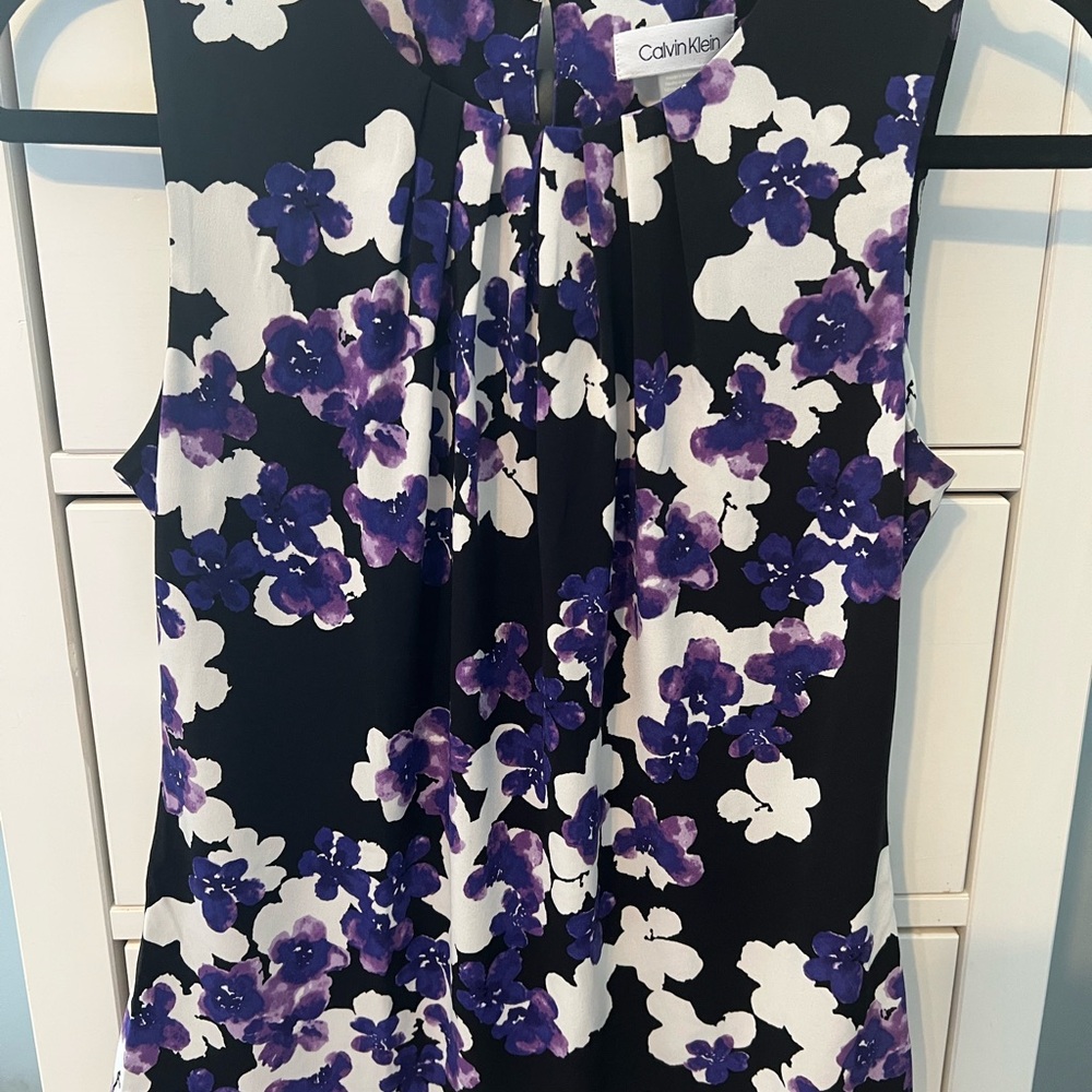 Calvin Klein Purple and White Pleated Sleeveless Blouse